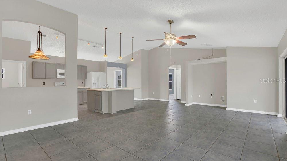 Image 9 of 33 For 1194 Balfour Drive