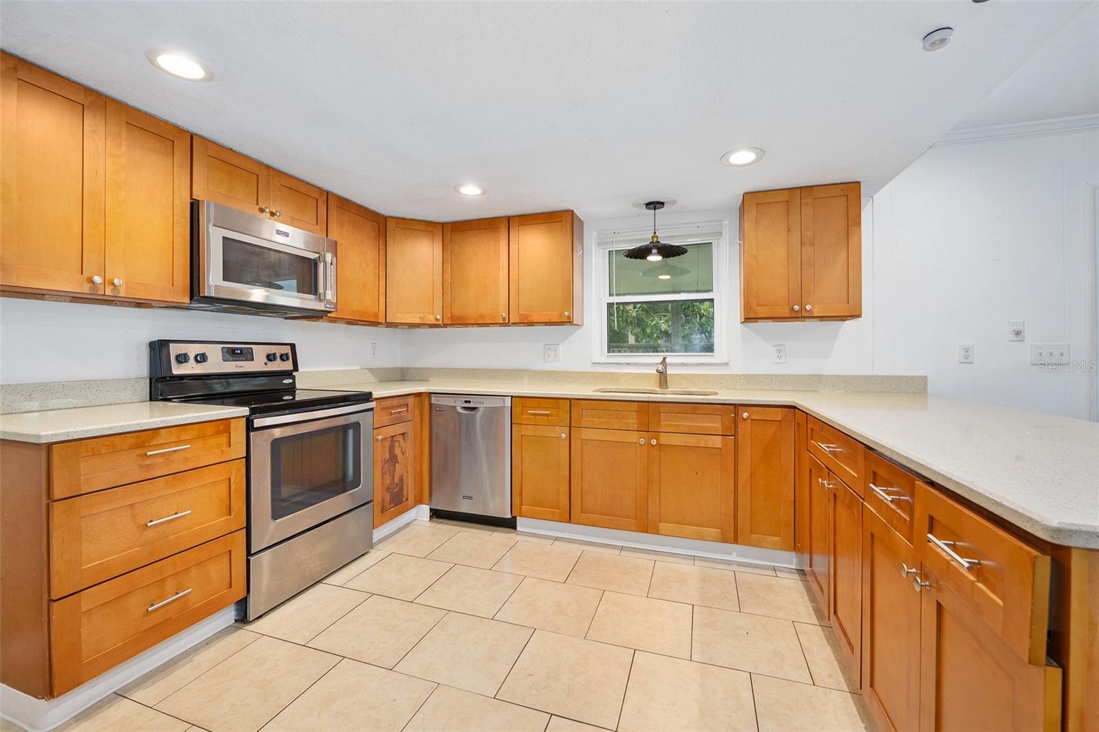 Image 45 of 52 For 718 Sleepy Hollow Drive