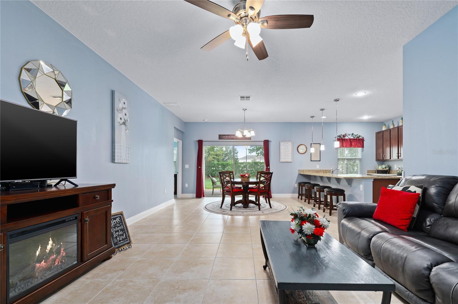 Image 5 of 30 For 5513 Estero Loop