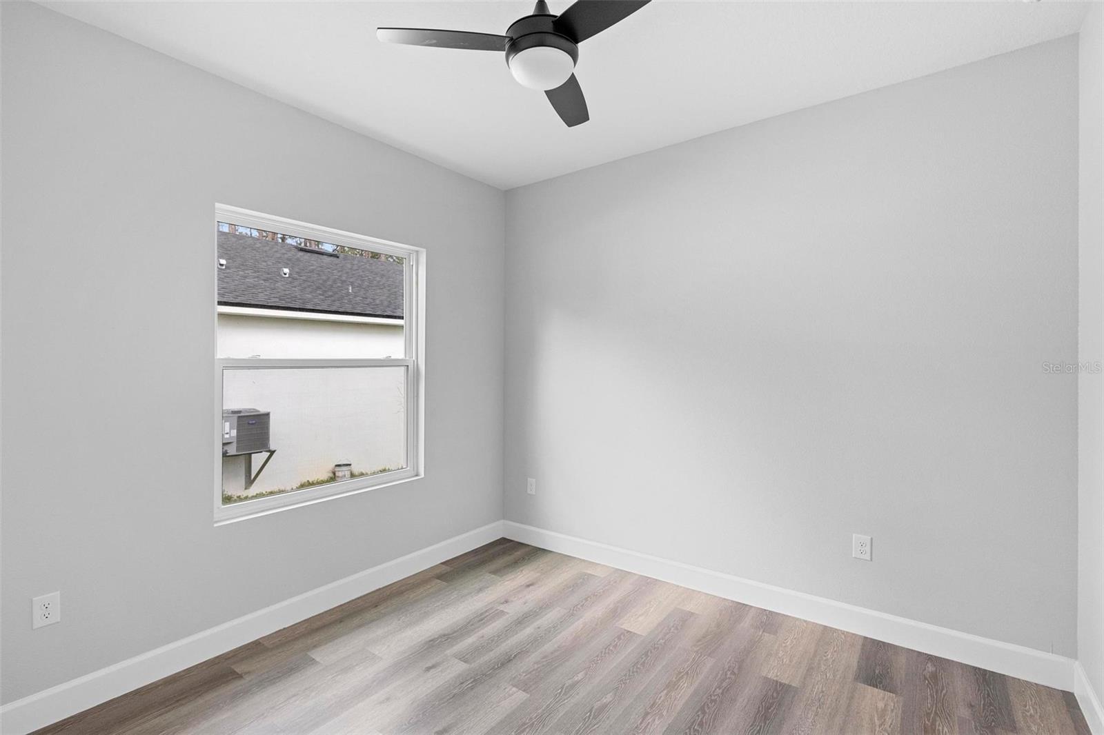 Image 14 of 24 For 2379 8th Avenue