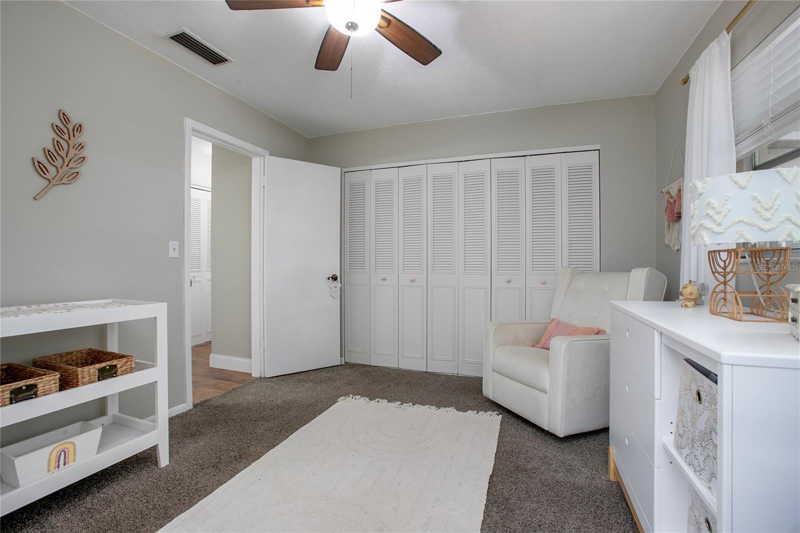 Image 16 of 24 For 2842 English Drive
