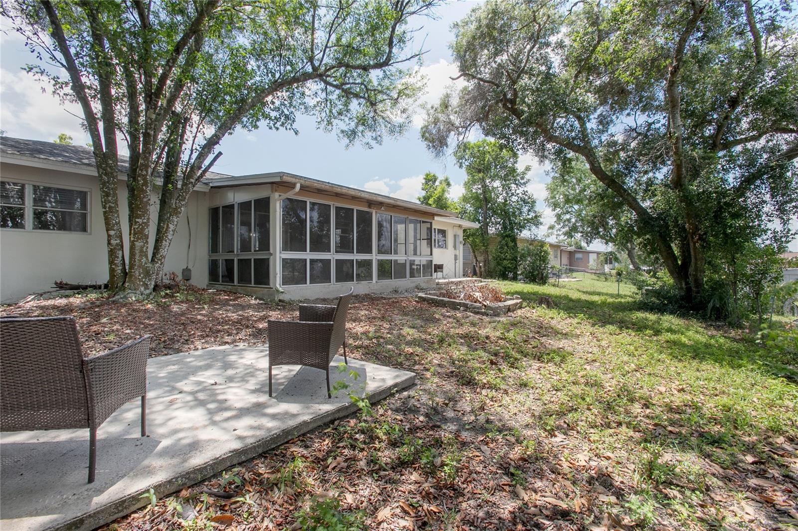 Image 22 of 24 For 2842 English Drive