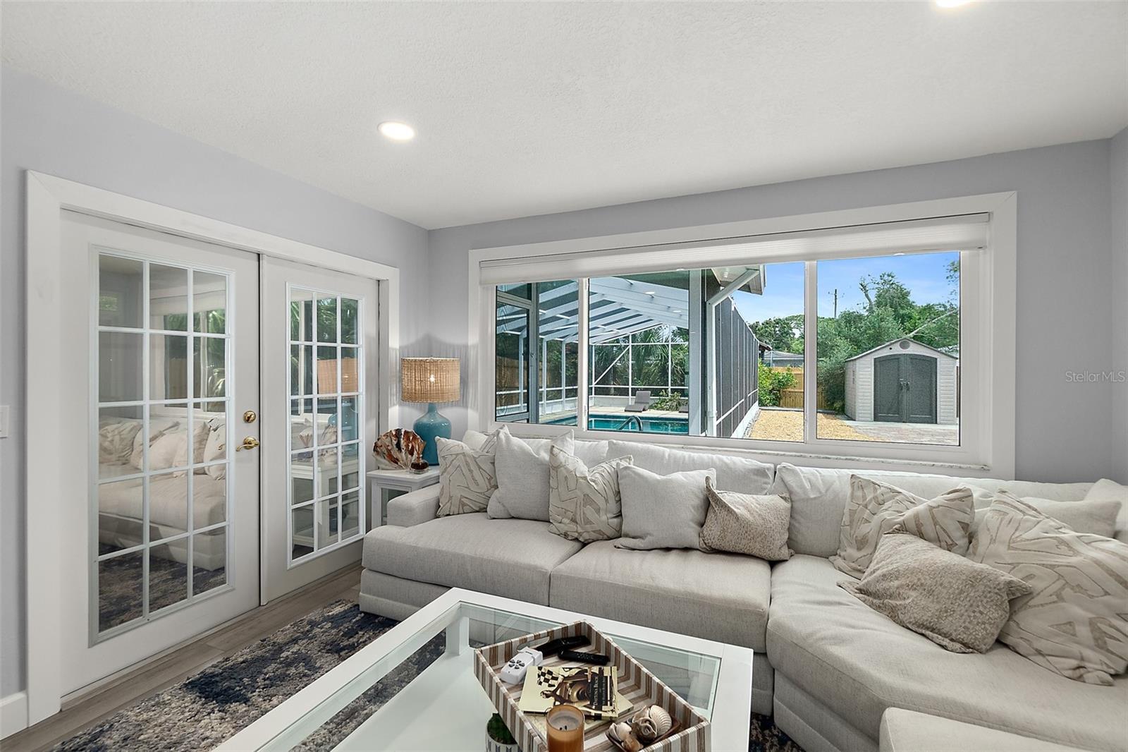Image 11 of 38 For 809 14th Avenue