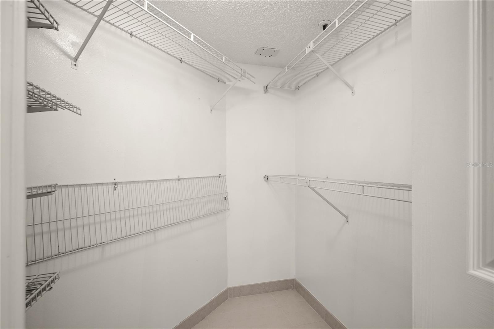 Image 18 of 32 For 3211 Swann Avenue 808