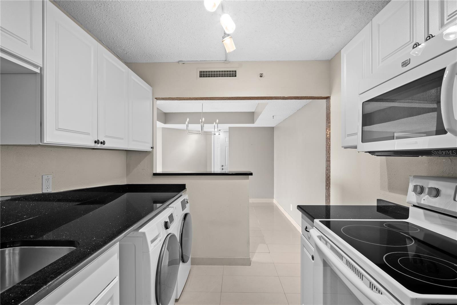 Image 6 of 32 For 3211 Swann Avenue 808
