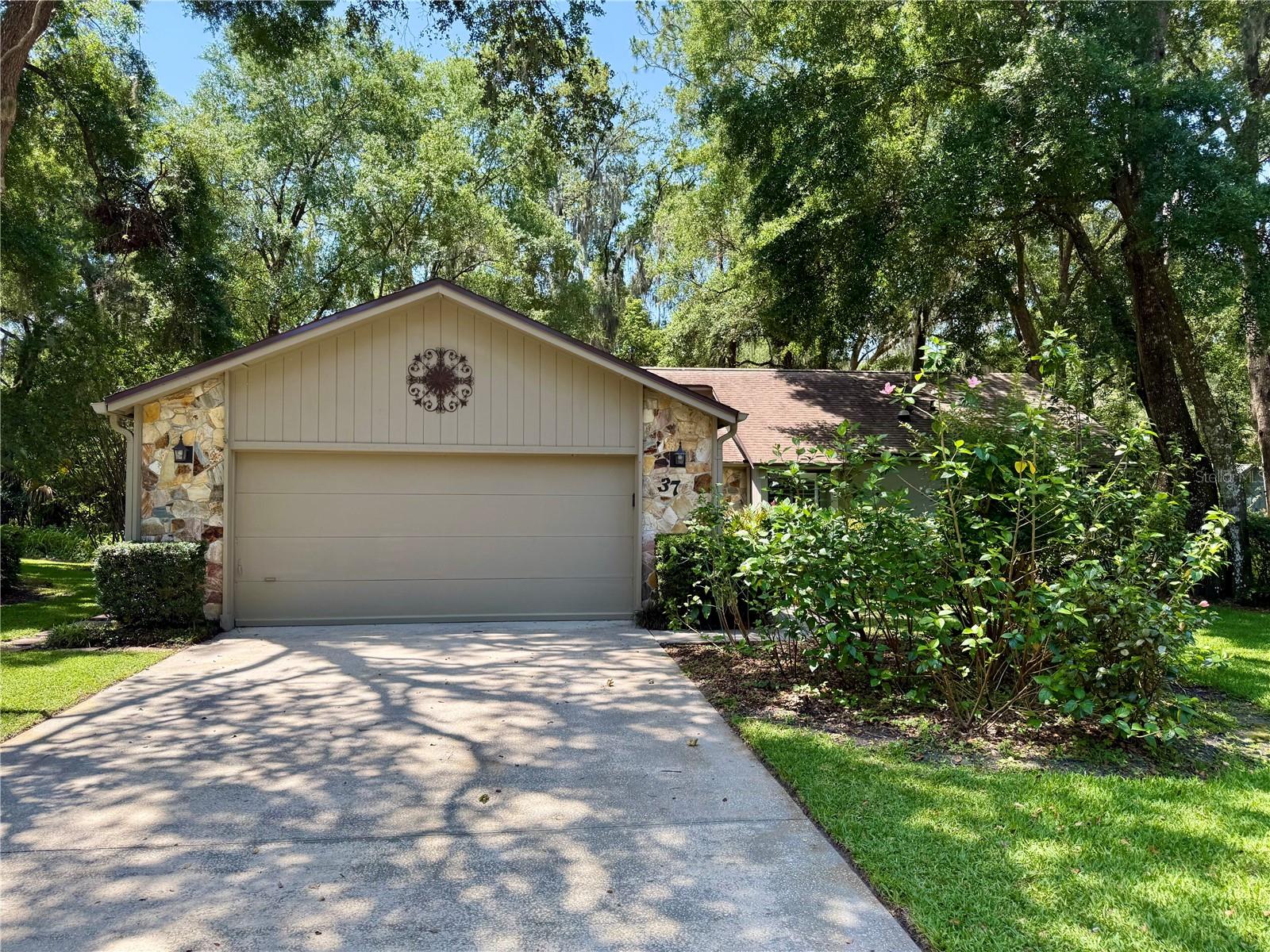 Details for 37 Meadowwood Trail, DELAND, FL 32724