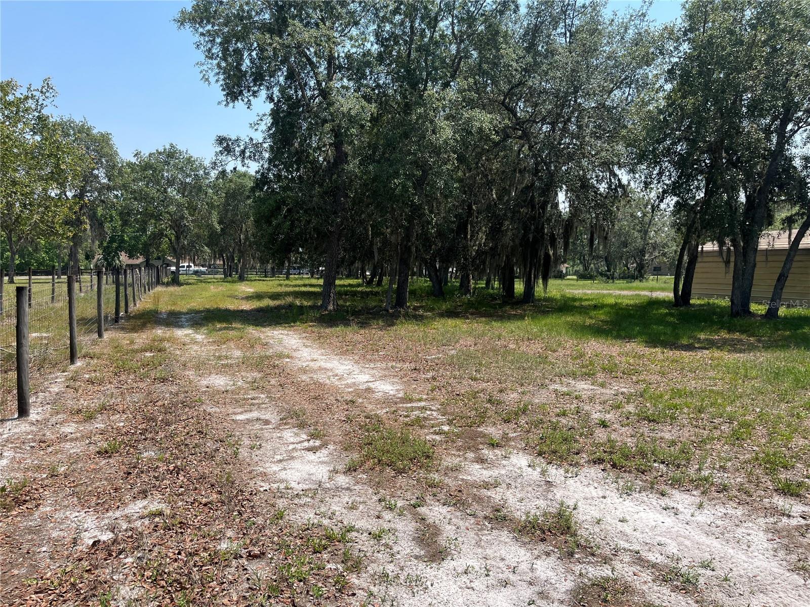 Image 7 of 9 For Shaw Lake Road