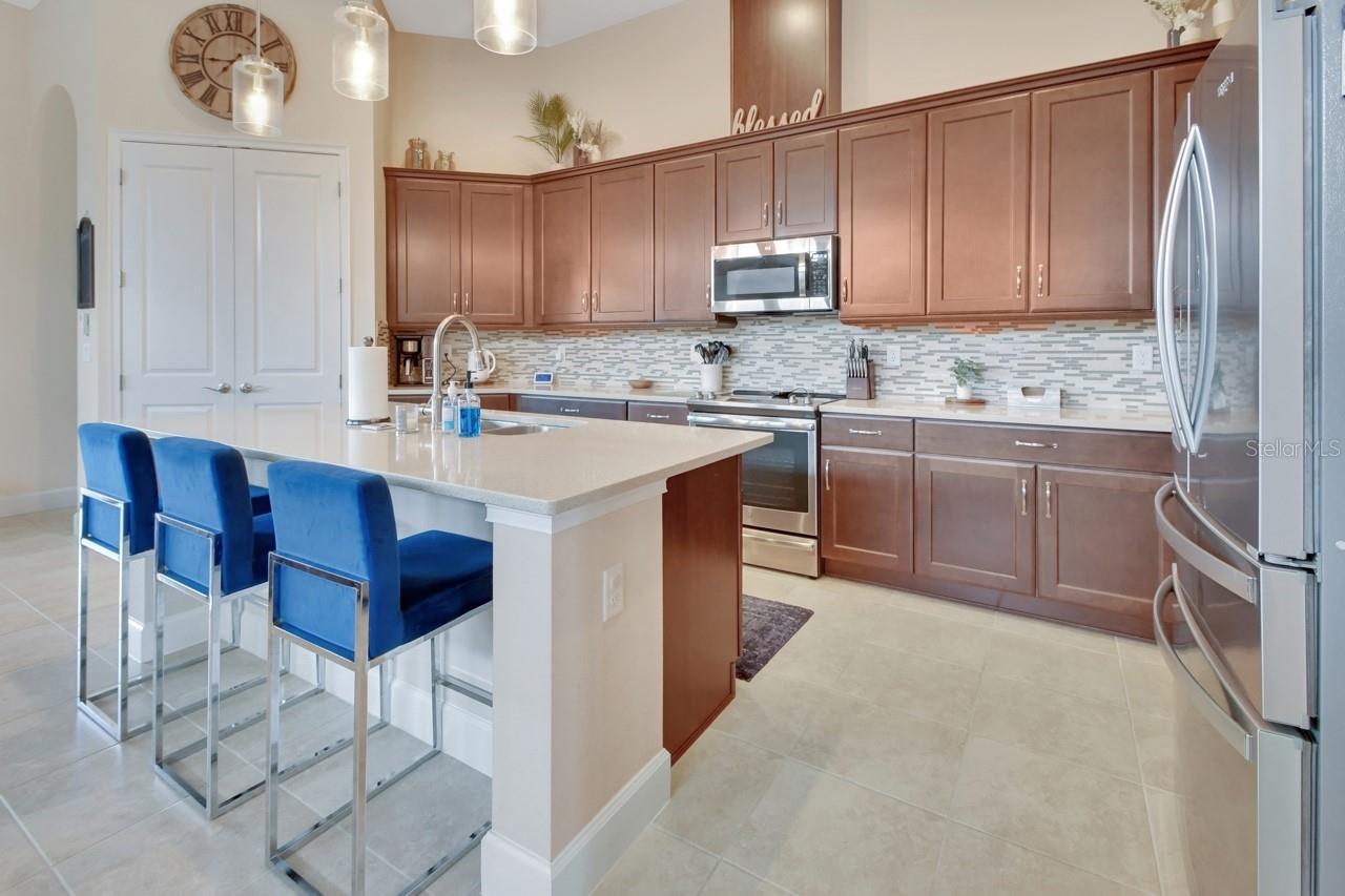 Image 10 of 47 For 6254 Woodhaven Village Drive