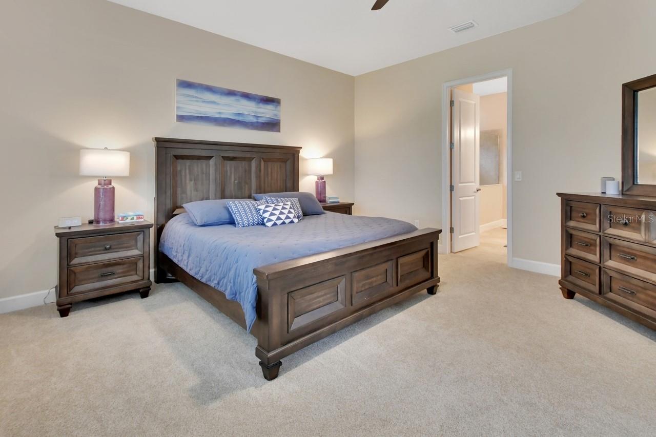 Image 16 of 47 For 6254 Woodhaven Village Drive