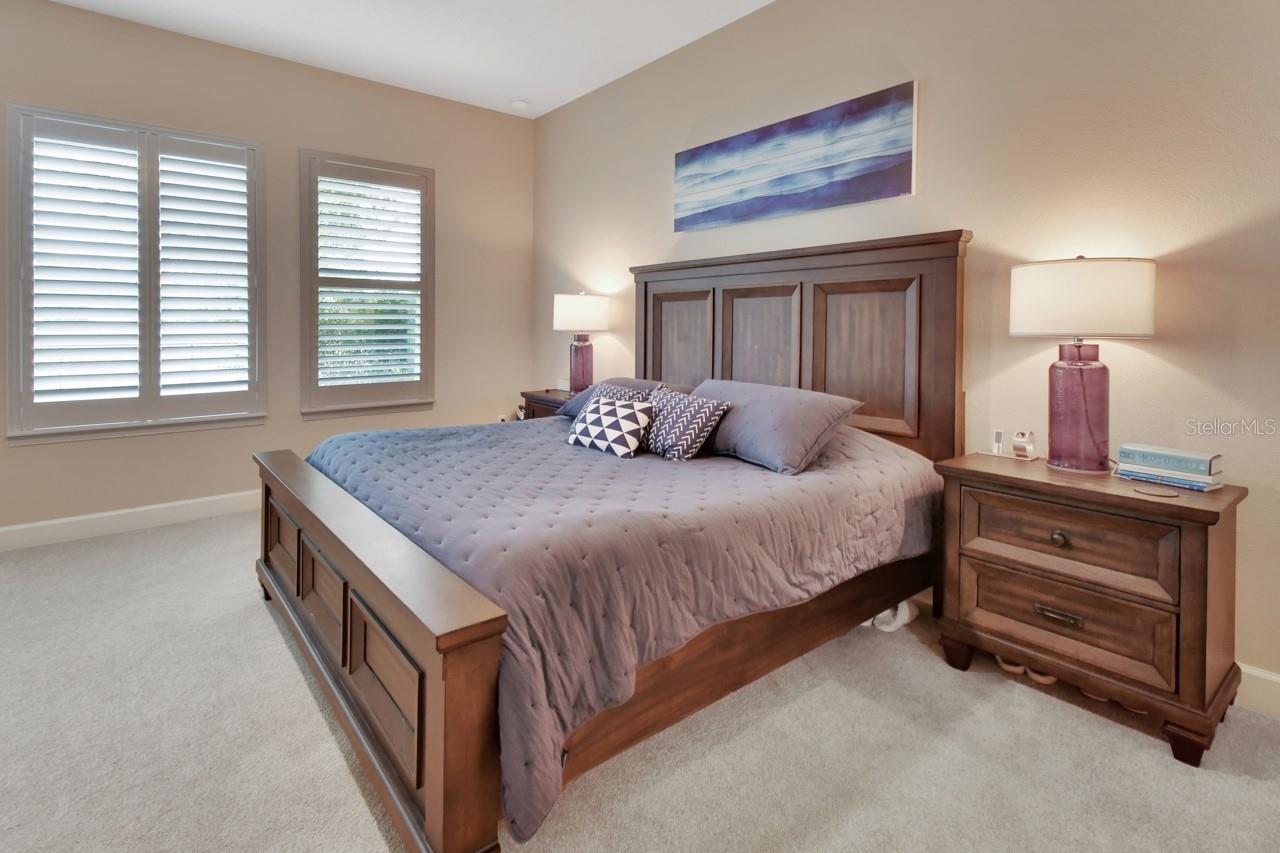 Image 18 of 47 For 6254 Woodhaven Village Drive
