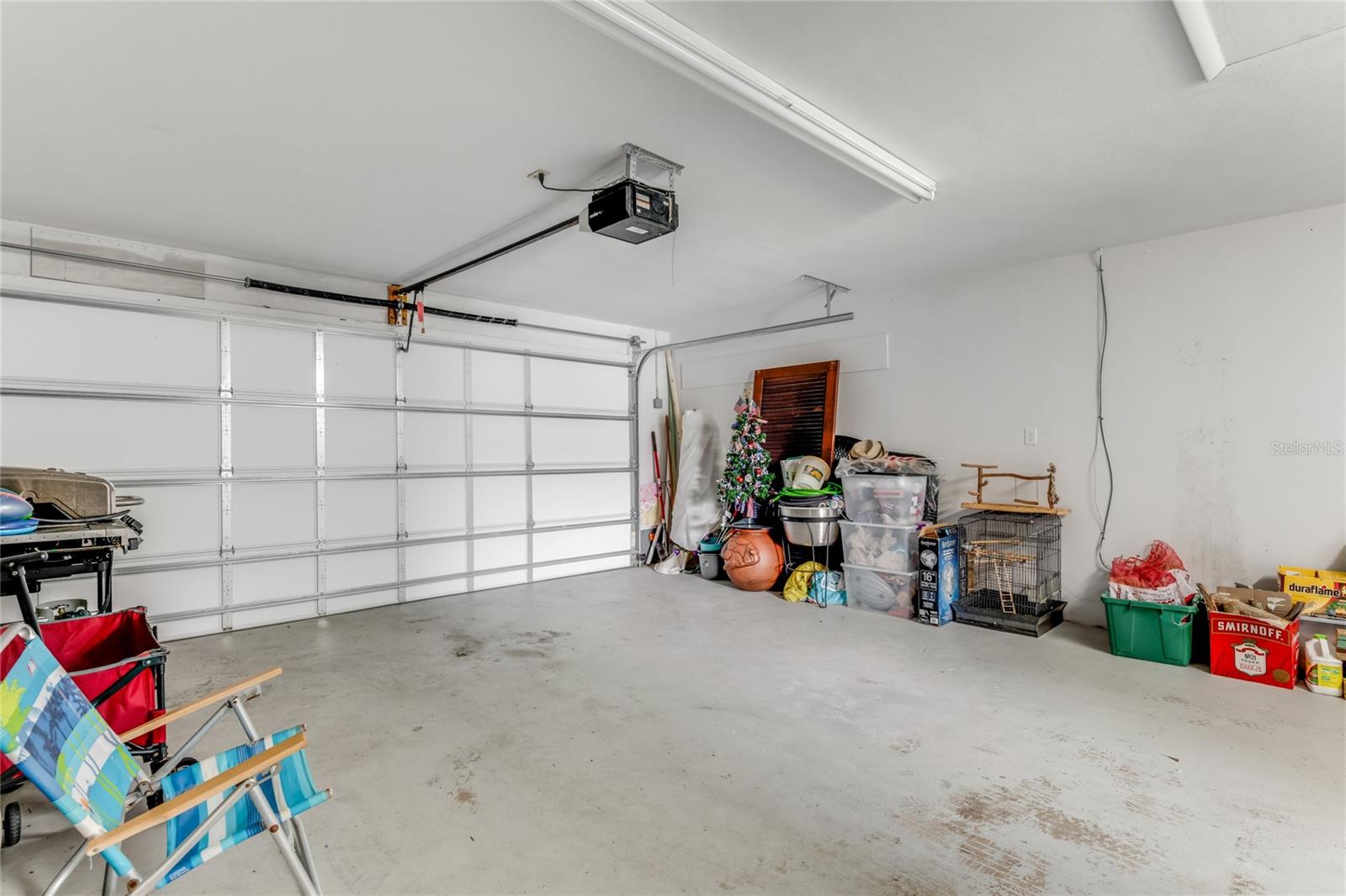 Image 18 of 31 For 114 Ocean Aire Terrace N