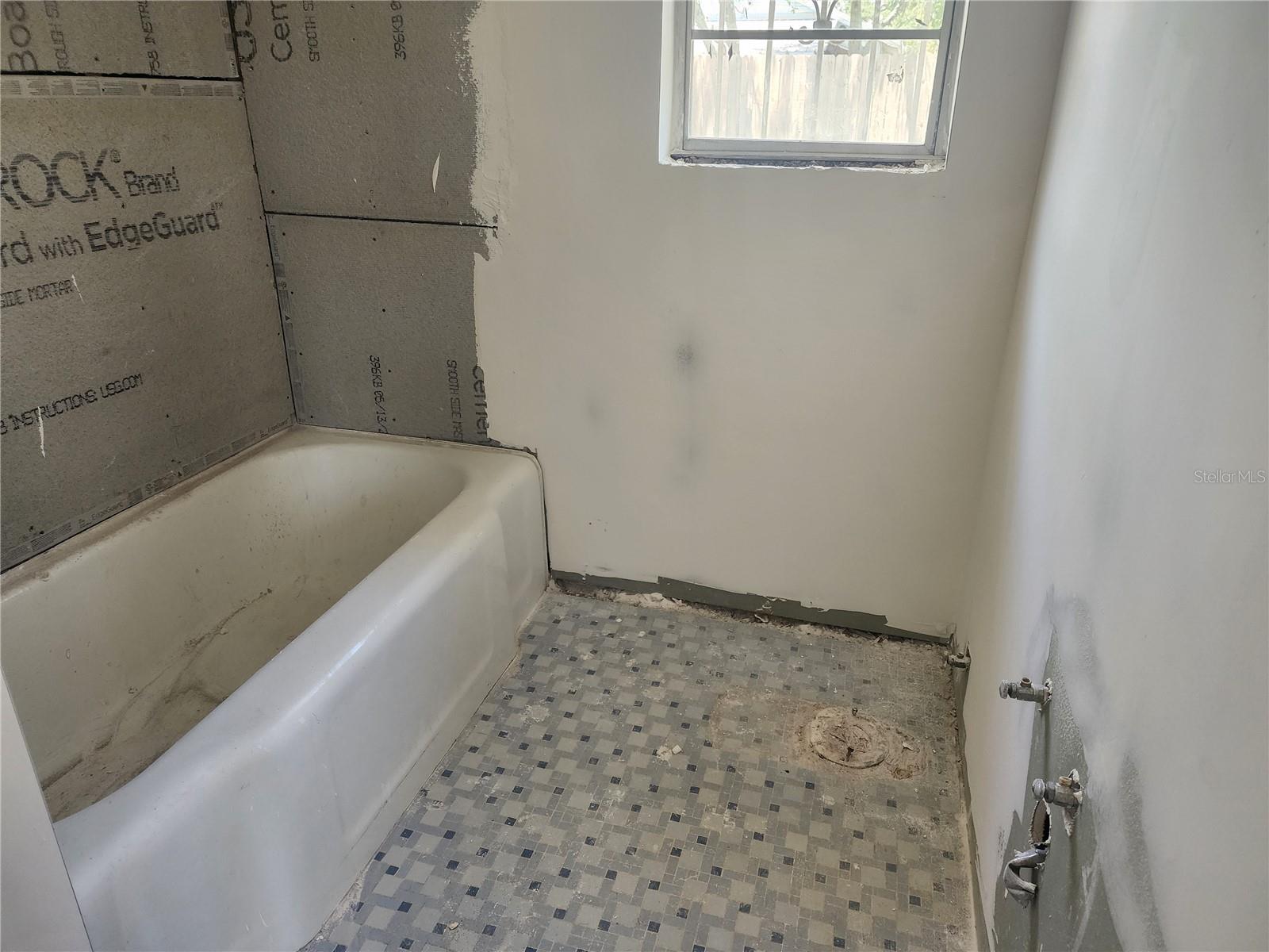 Image 10 of 14 For 327 Frances Terrace