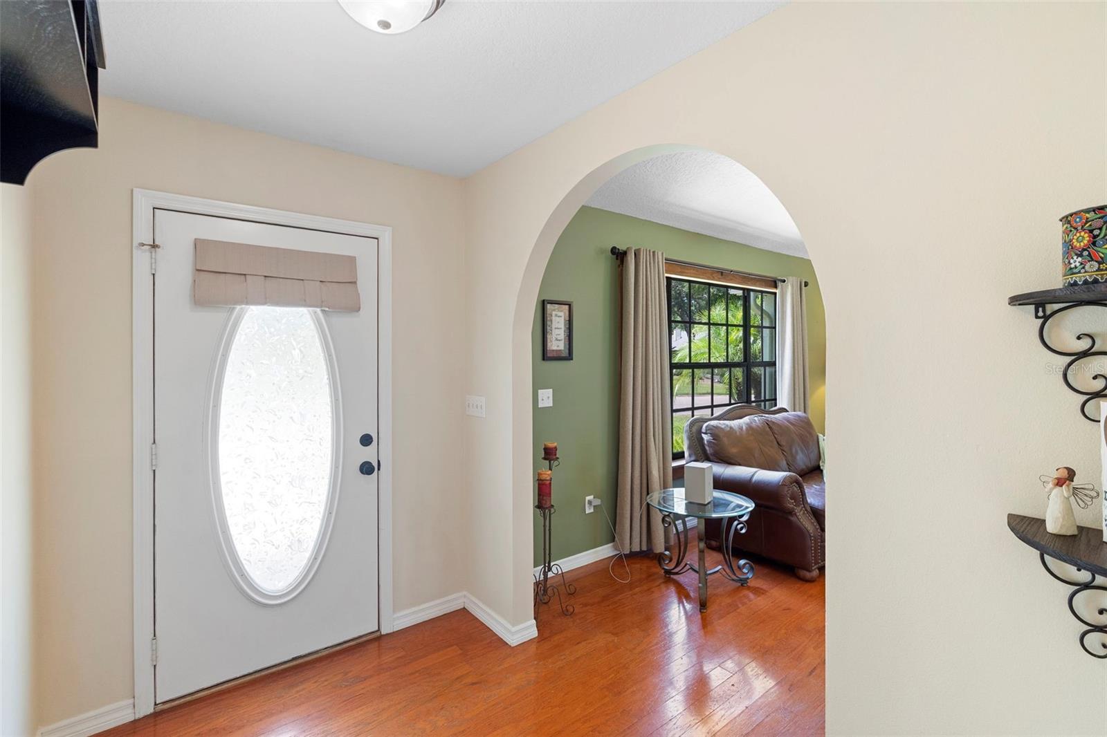Image 33 of 46 For 25 Pine Glen Drive