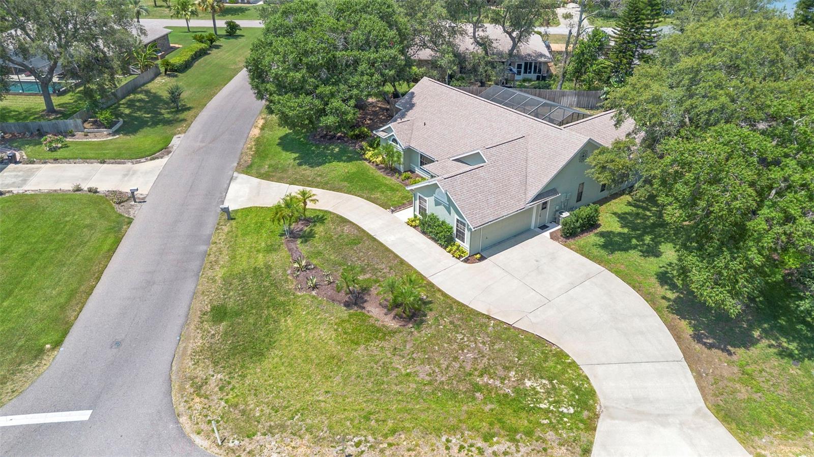 Image 40 of 46 For 25 Pine Glen Drive