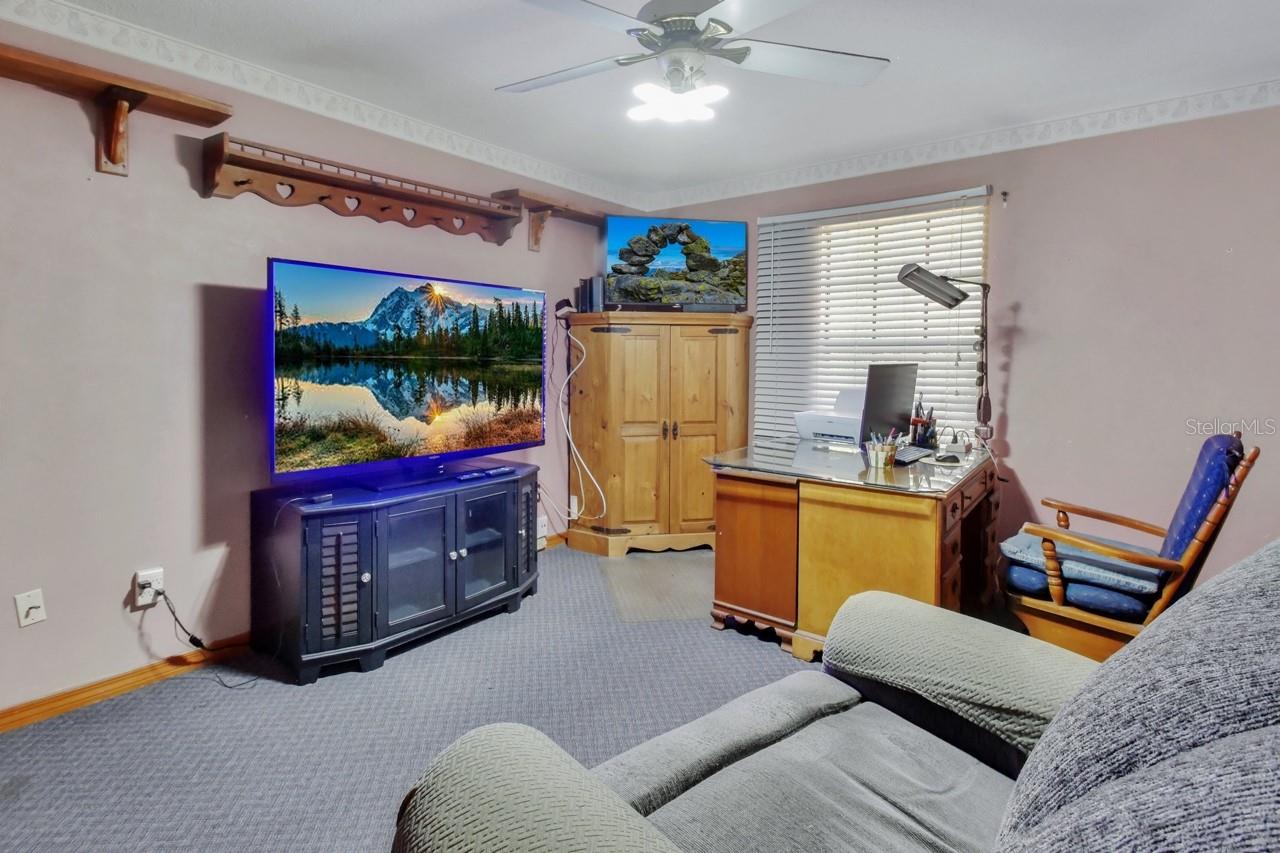 Image 22 of 31 For 5967 Plantera Court