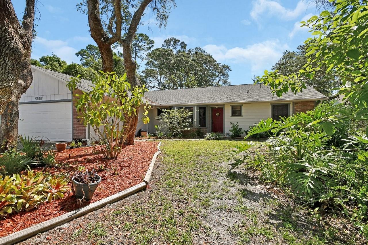 Image 25 of 31 For 5967 Plantera Court