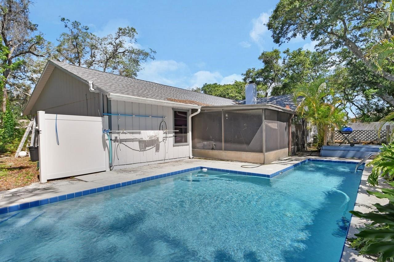 Image 28 of 31 For 5967 Plantera Court