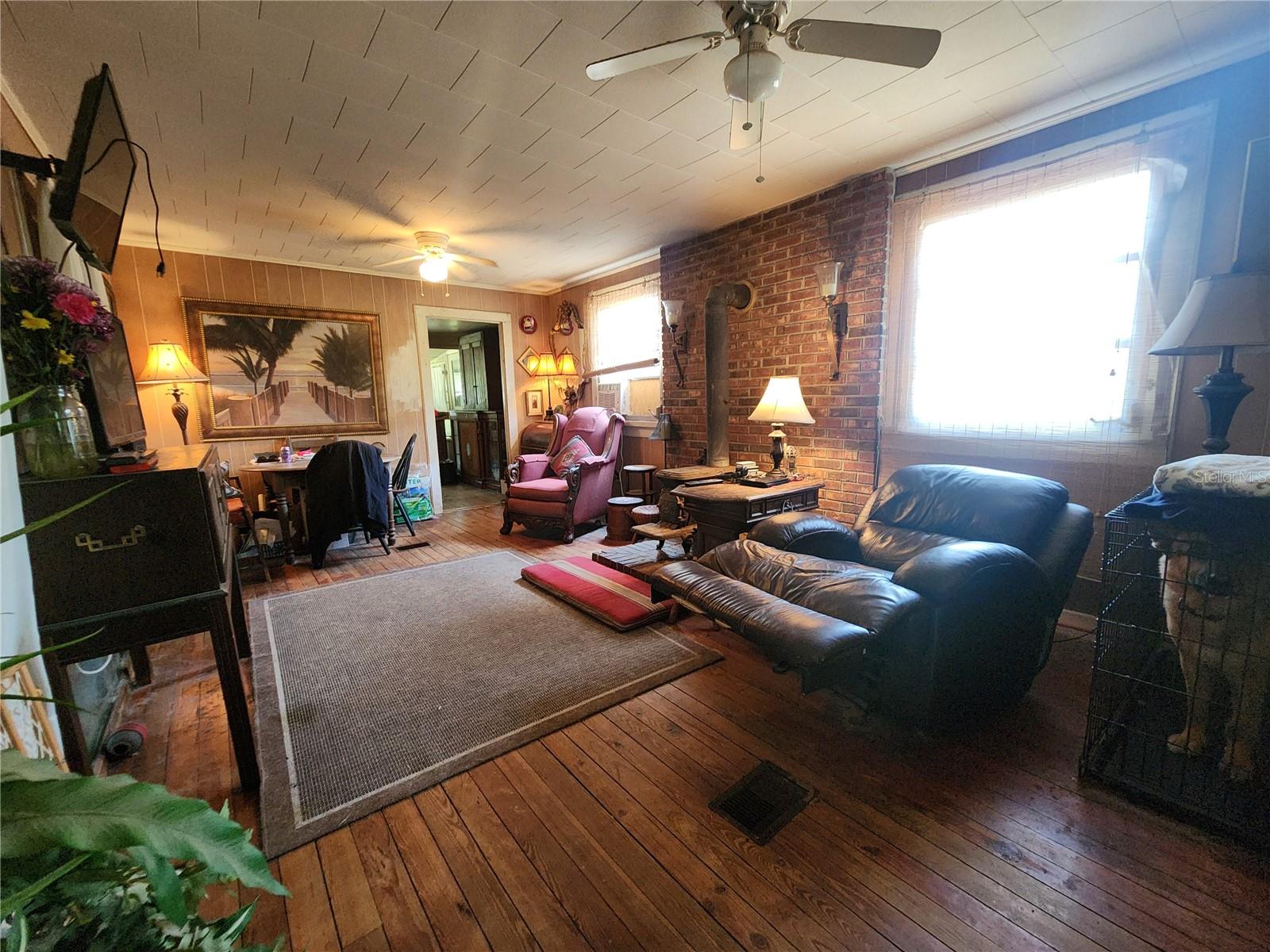 Image 4 of 28 For 1880 Sparkman Avenue