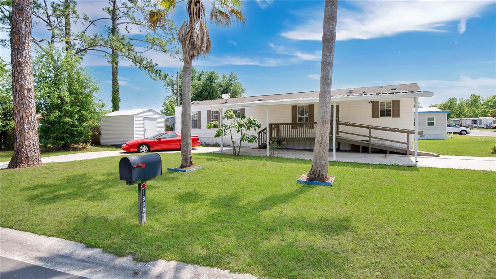 Image 3 of 35 For 1805 Sunny Palm Drive