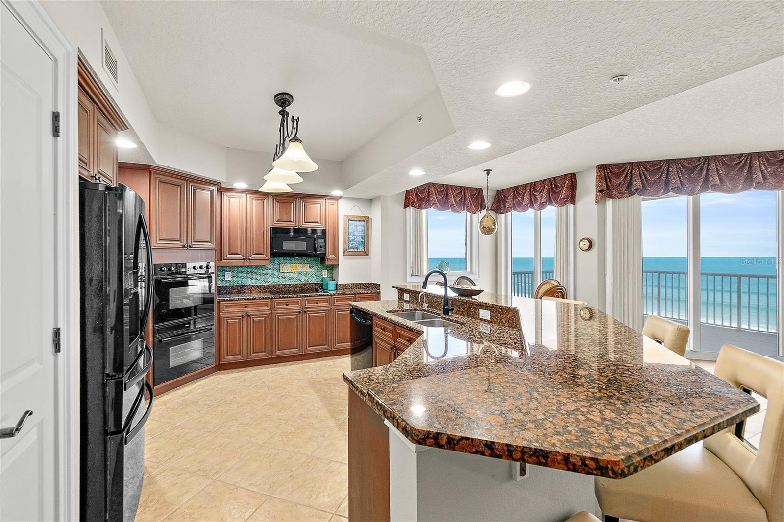 Image 15 of 60 For 2901 Atlantic Avenue 401