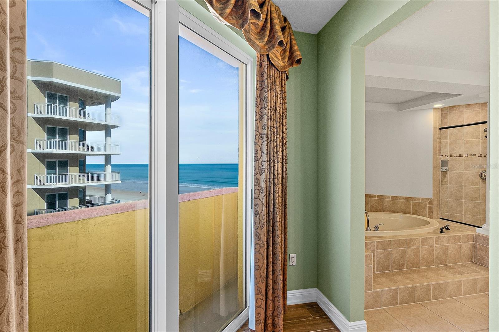 Image 26 of 60 For 2901 Atlantic Avenue 401