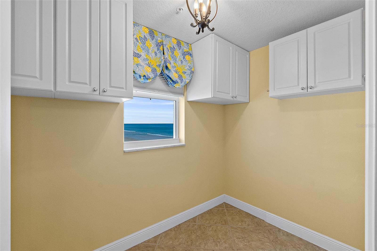 Image 43 of 60 For 2901 Atlantic Avenue 401