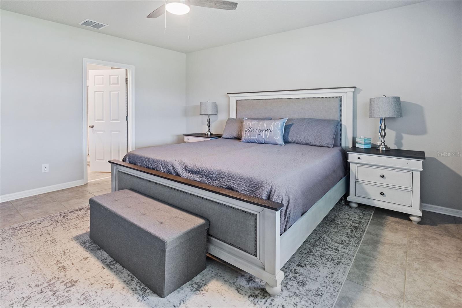 Image 16 of 55 For 460 Sarah Nicole Way