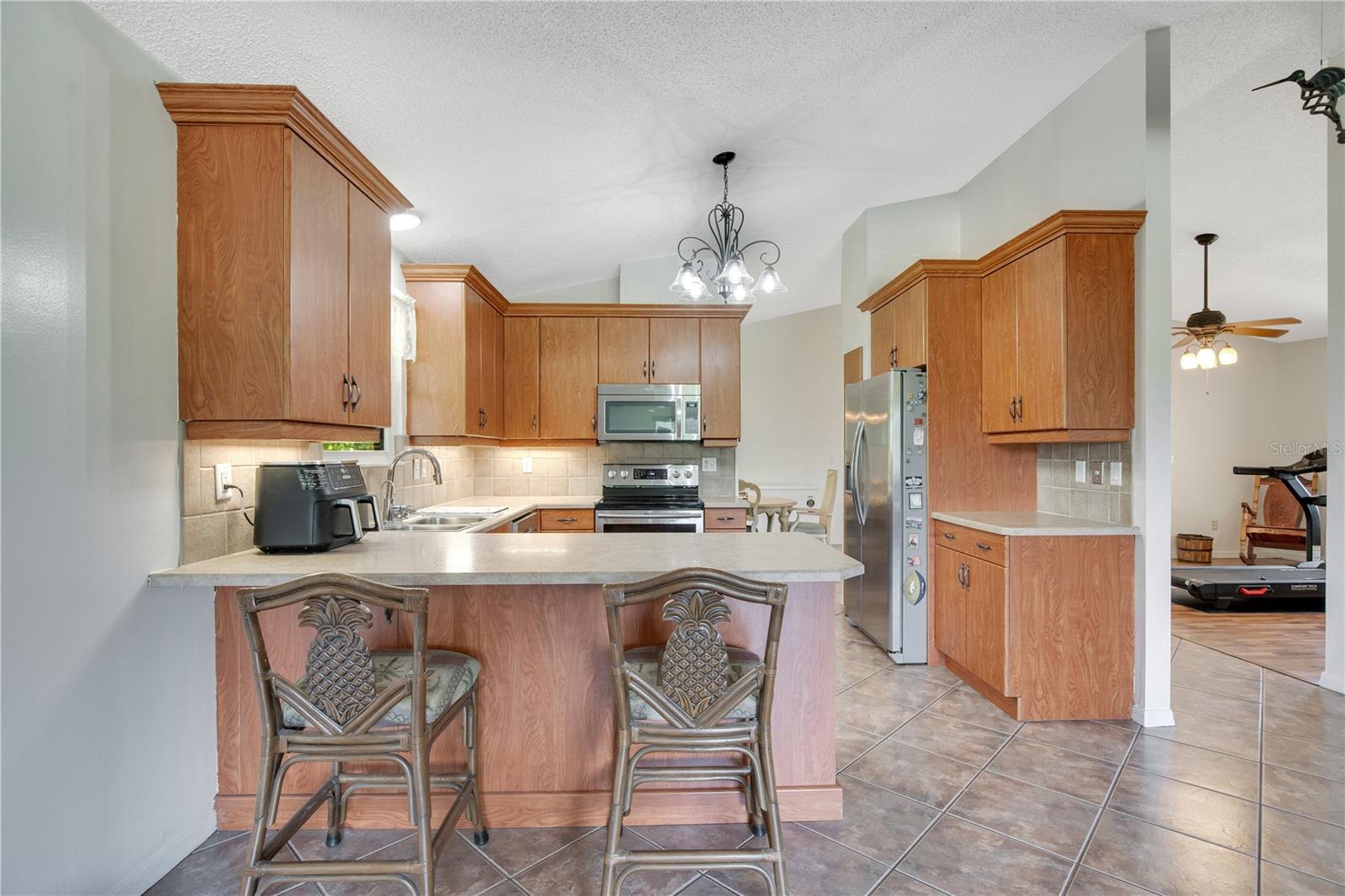 Image 10 of 53 For 140 Rodeo Road