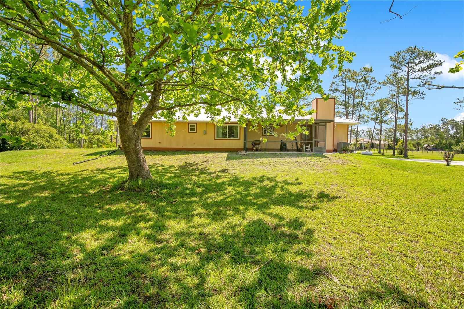 Image 34 of 53 For 140 Rodeo Road