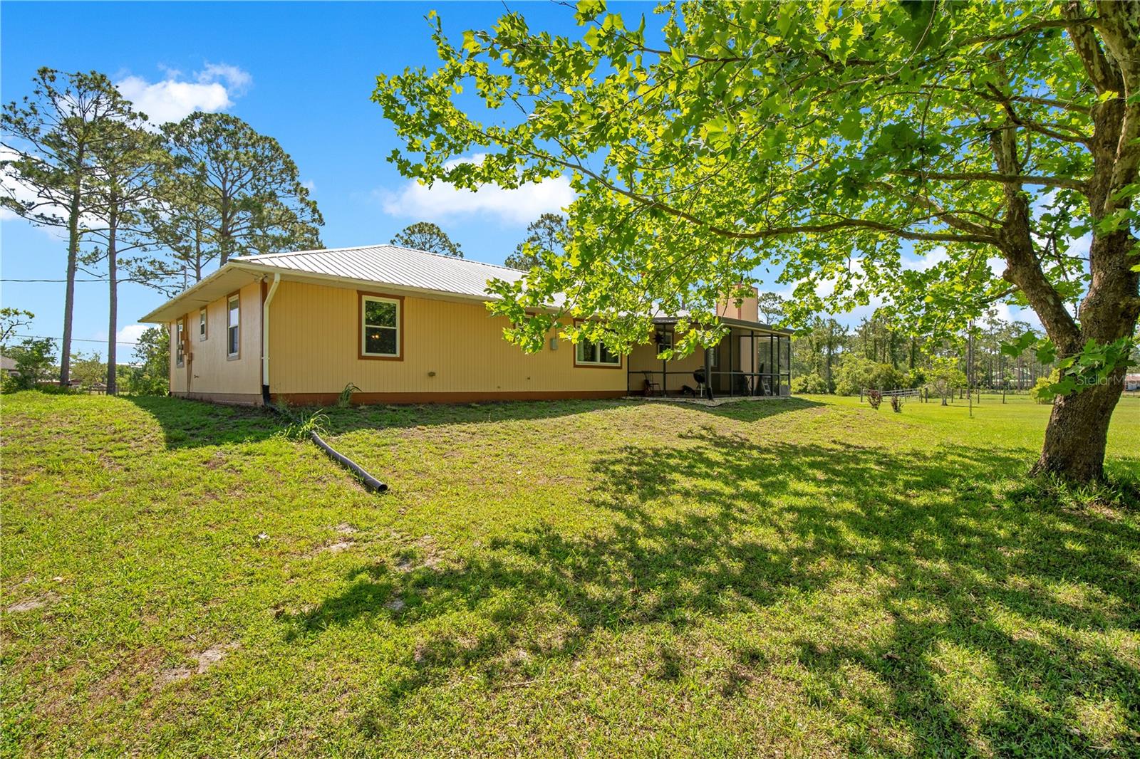 Image 37 of 53 For 140 Rodeo Road