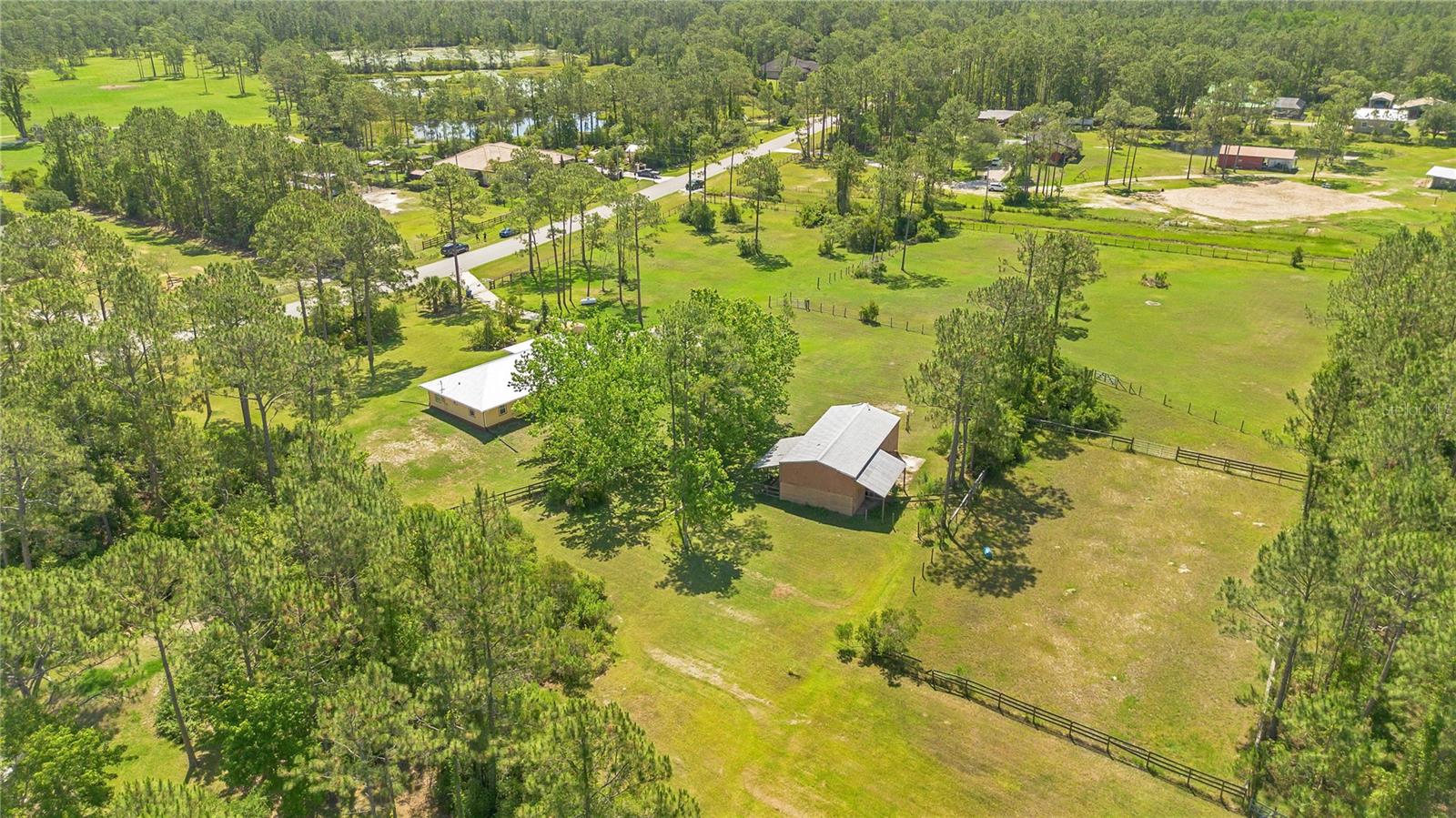 Image 41 of 53 For 140 Rodeo Road
