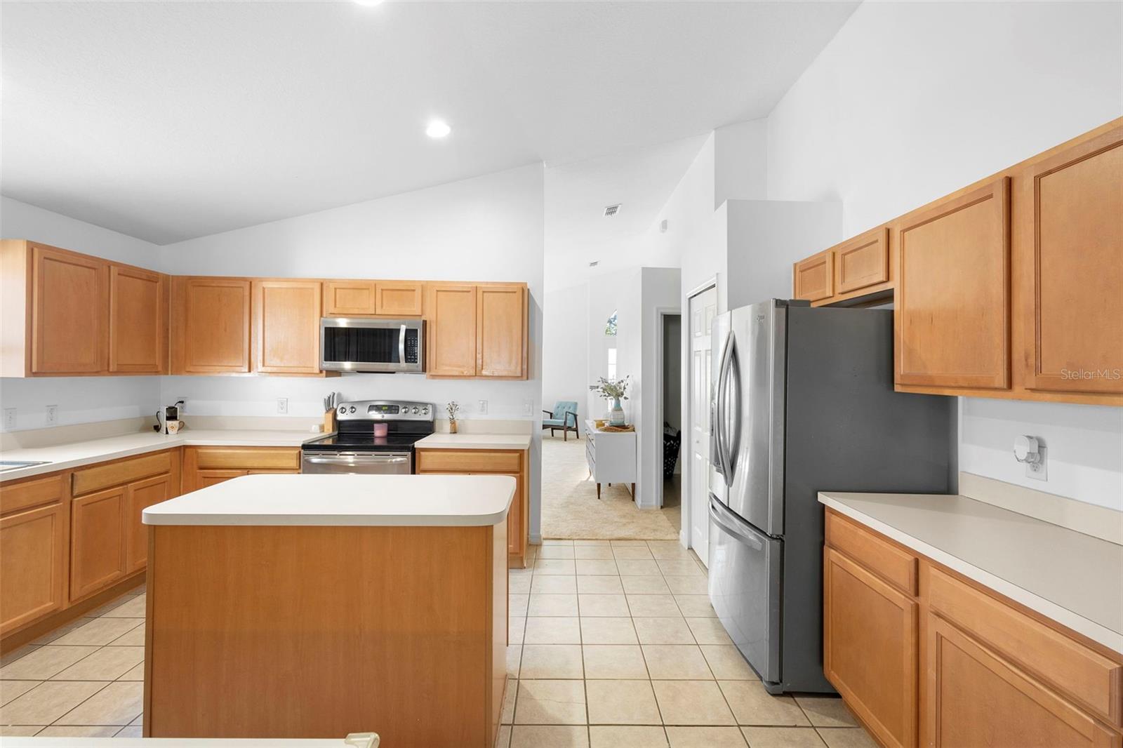 Image 10 of 42 For 700 Spring Cavern Avenue