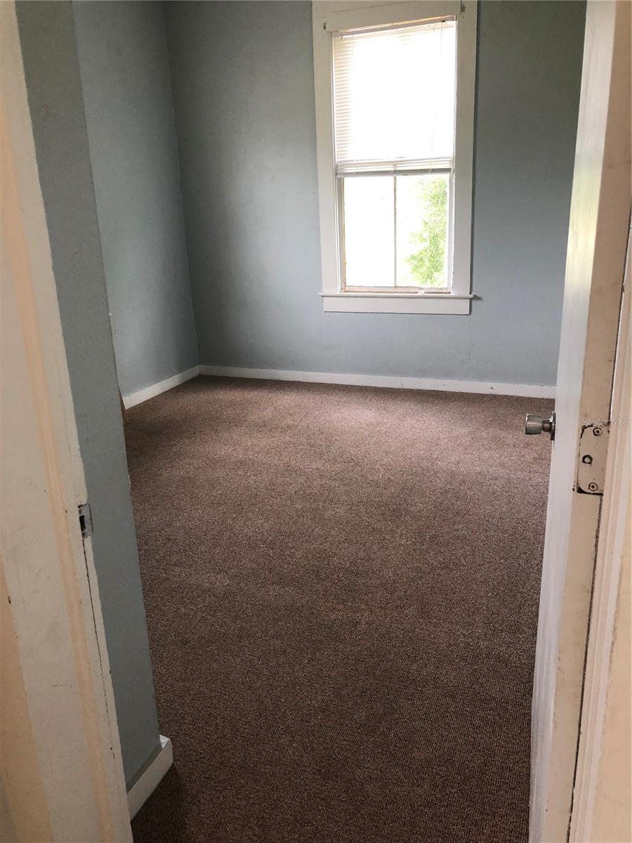 Image 10 of 32 For 161 2nd Avenue