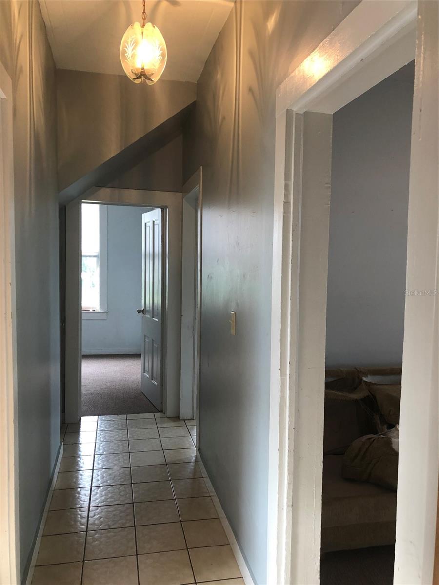 Image 11 of 32 For 161 2nd Avenue