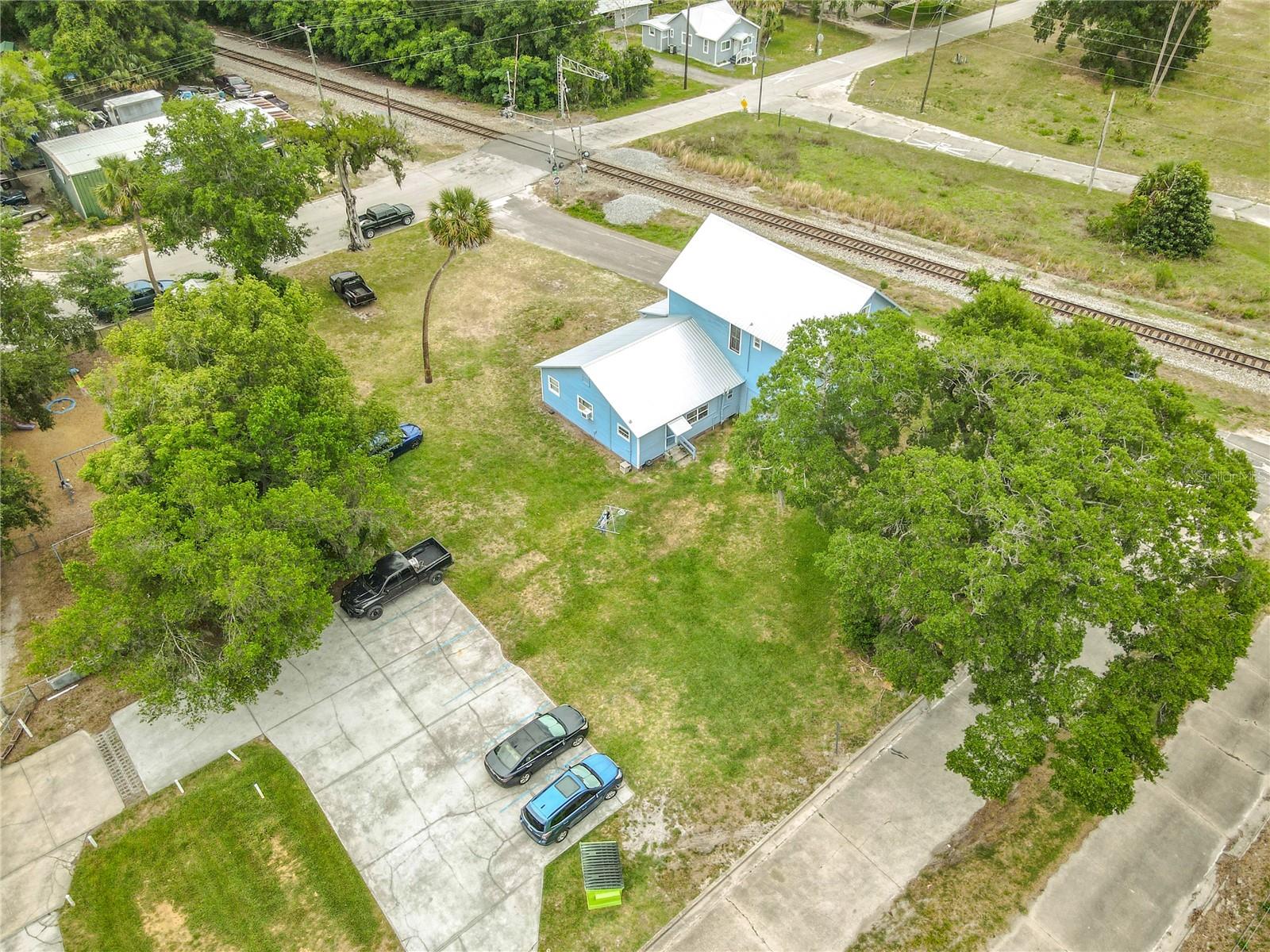 Image 22 of 32 For 161 2nd Avenue