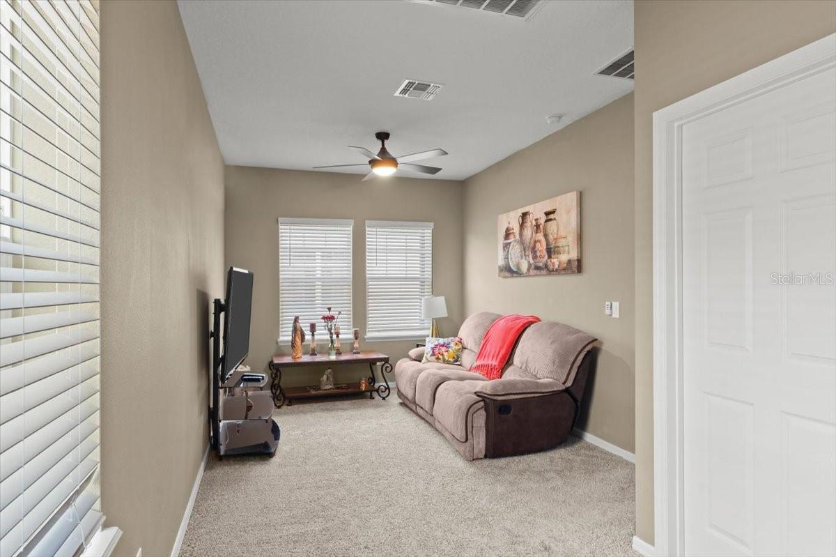 Image 15 of 39 For 2916 Meleto Boulevard