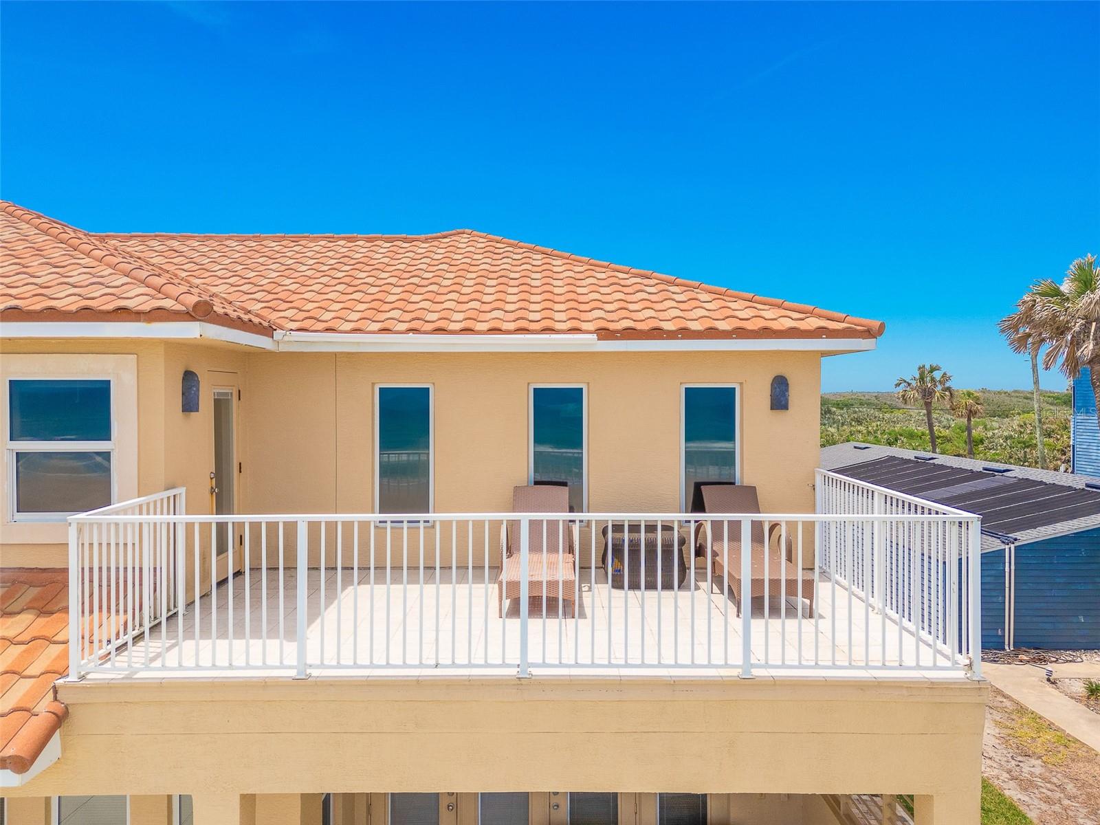 Listing photo id 65 for 4427 Atlantic Avenue