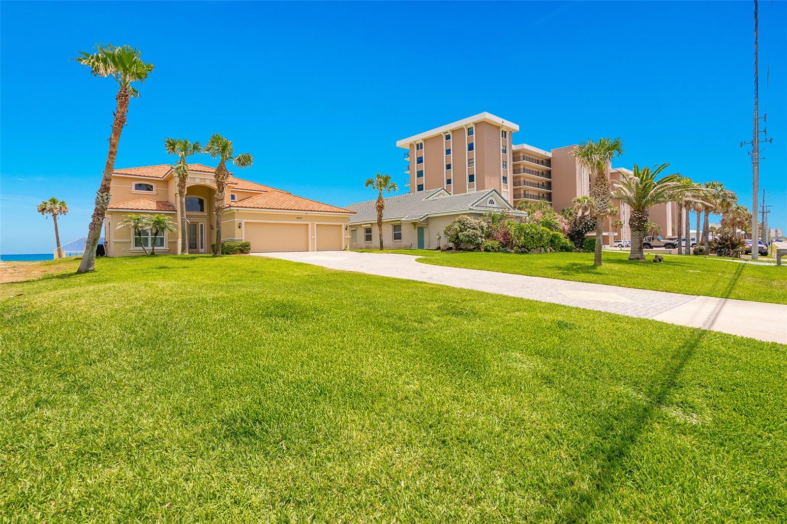 Listing photo id 69 for 4427 Atlantic Avenue