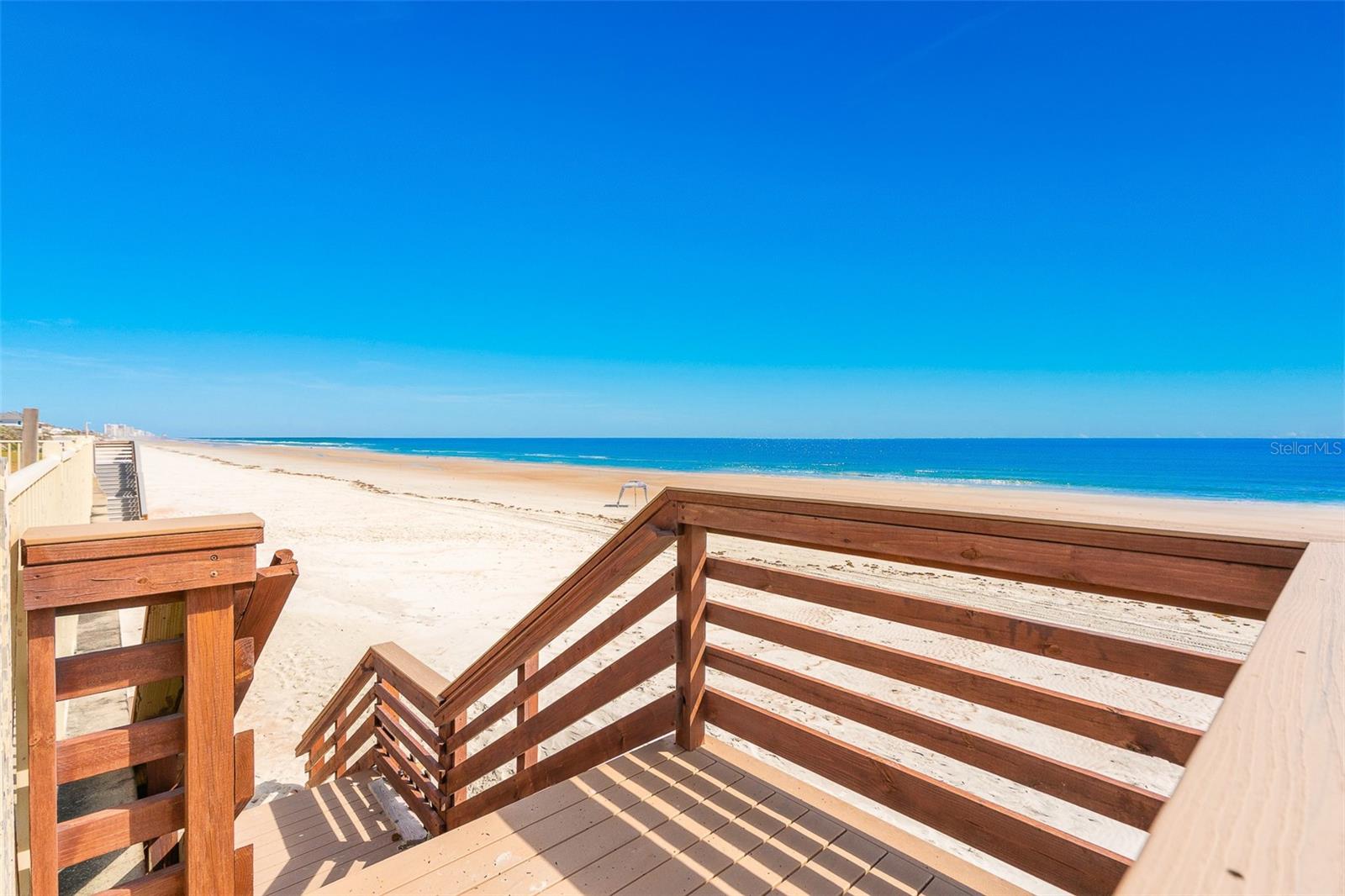 Listing photo id 72 for 4427 Atlantic Avenue