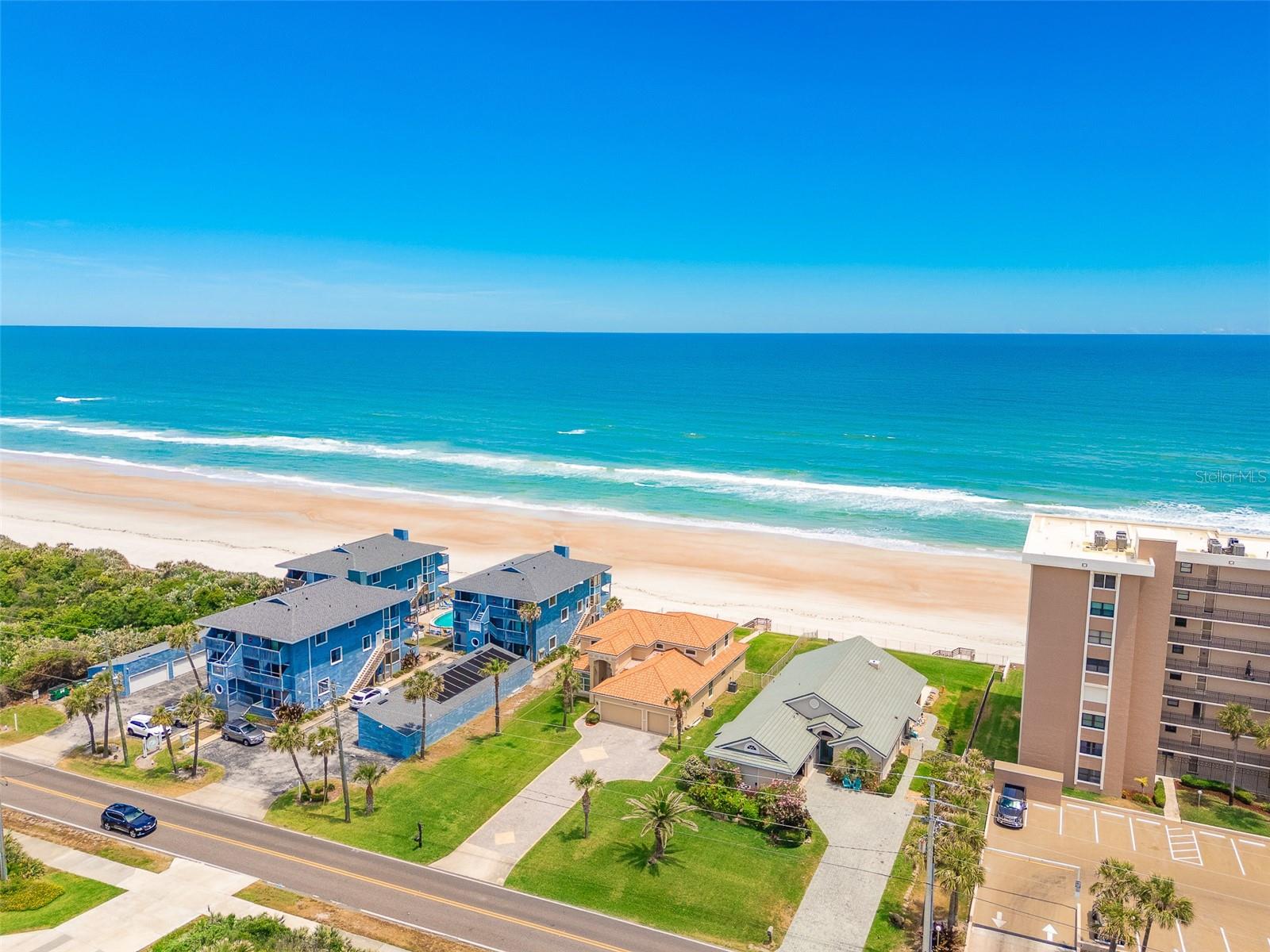 Listing photo id 77 for 4427 Atlantic Avenue