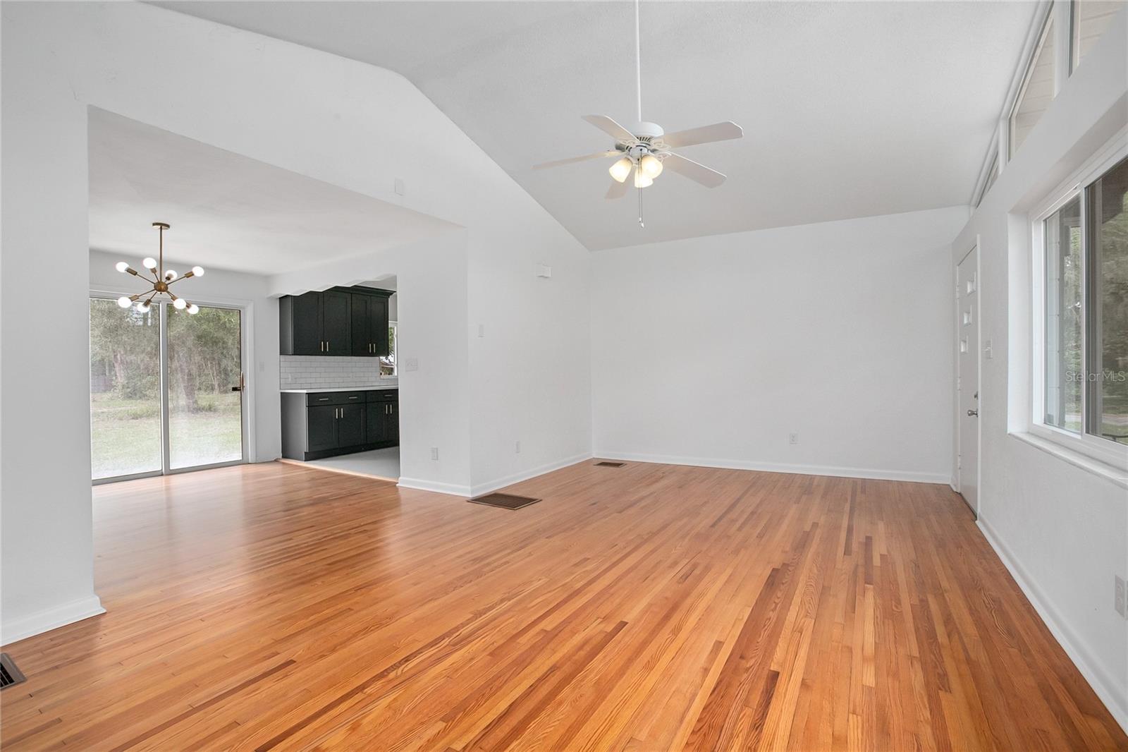 Image 6 of 23 For 2215 Lake Ruby Road