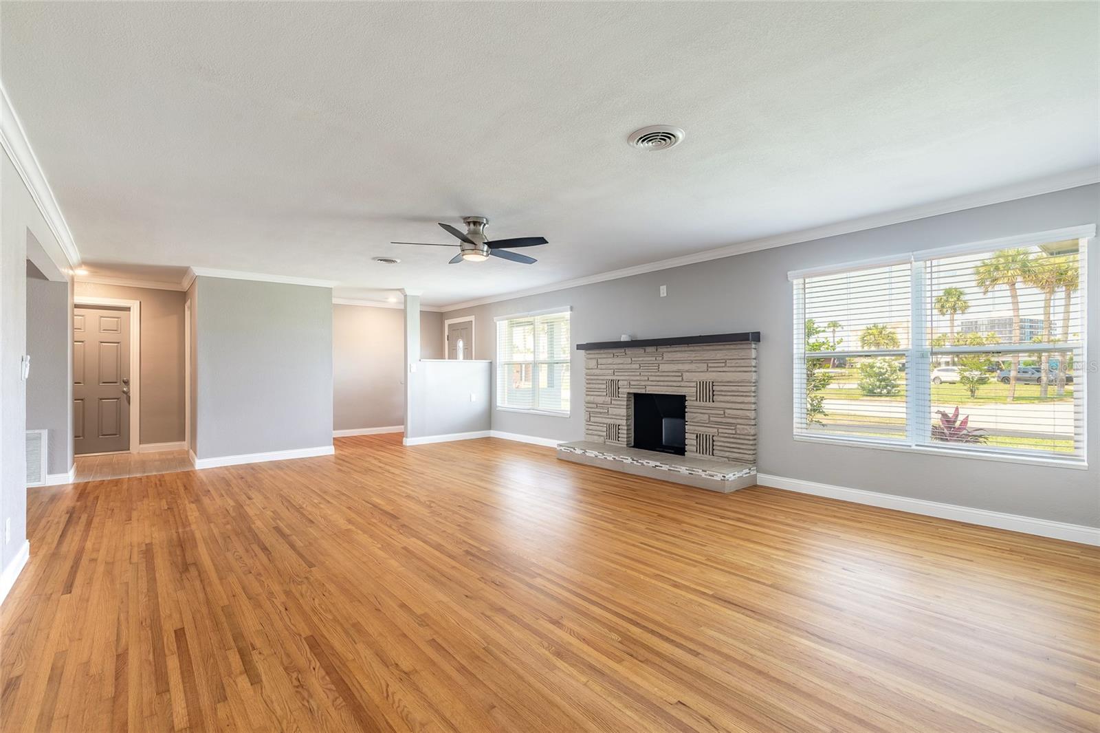 Image 6 of 35 For 1032 Bel Aire Drive