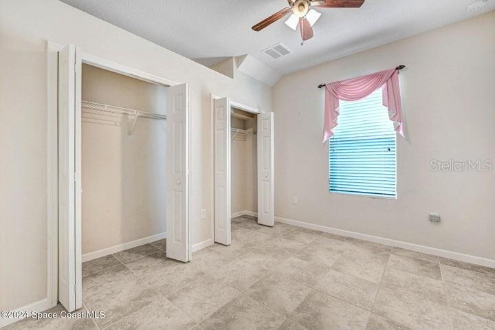 Image 24 of 31 For 675 Easton Forest Circle Se