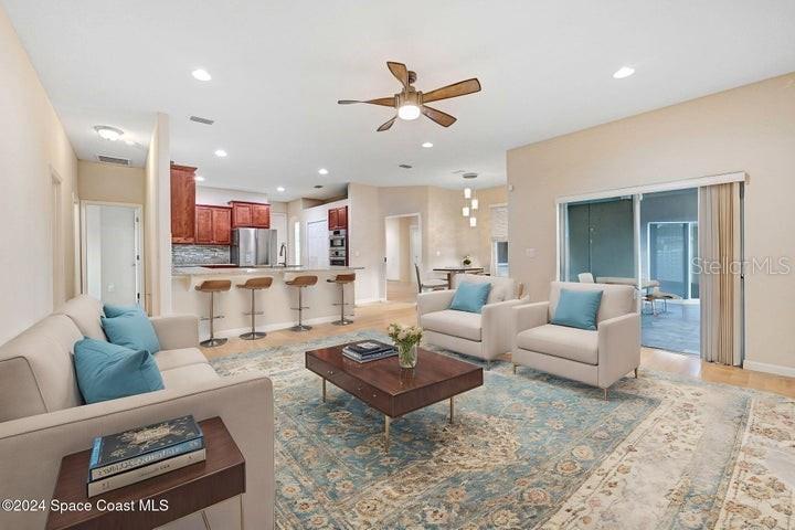 Image 4 of 31 For 675 Easton Forest Circle Se