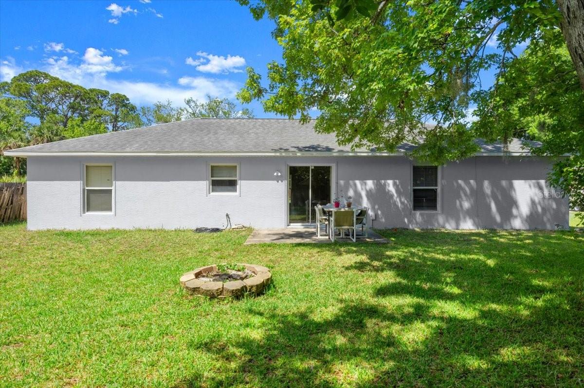 Image 21 of 22 For 2747 Date Palm Drive