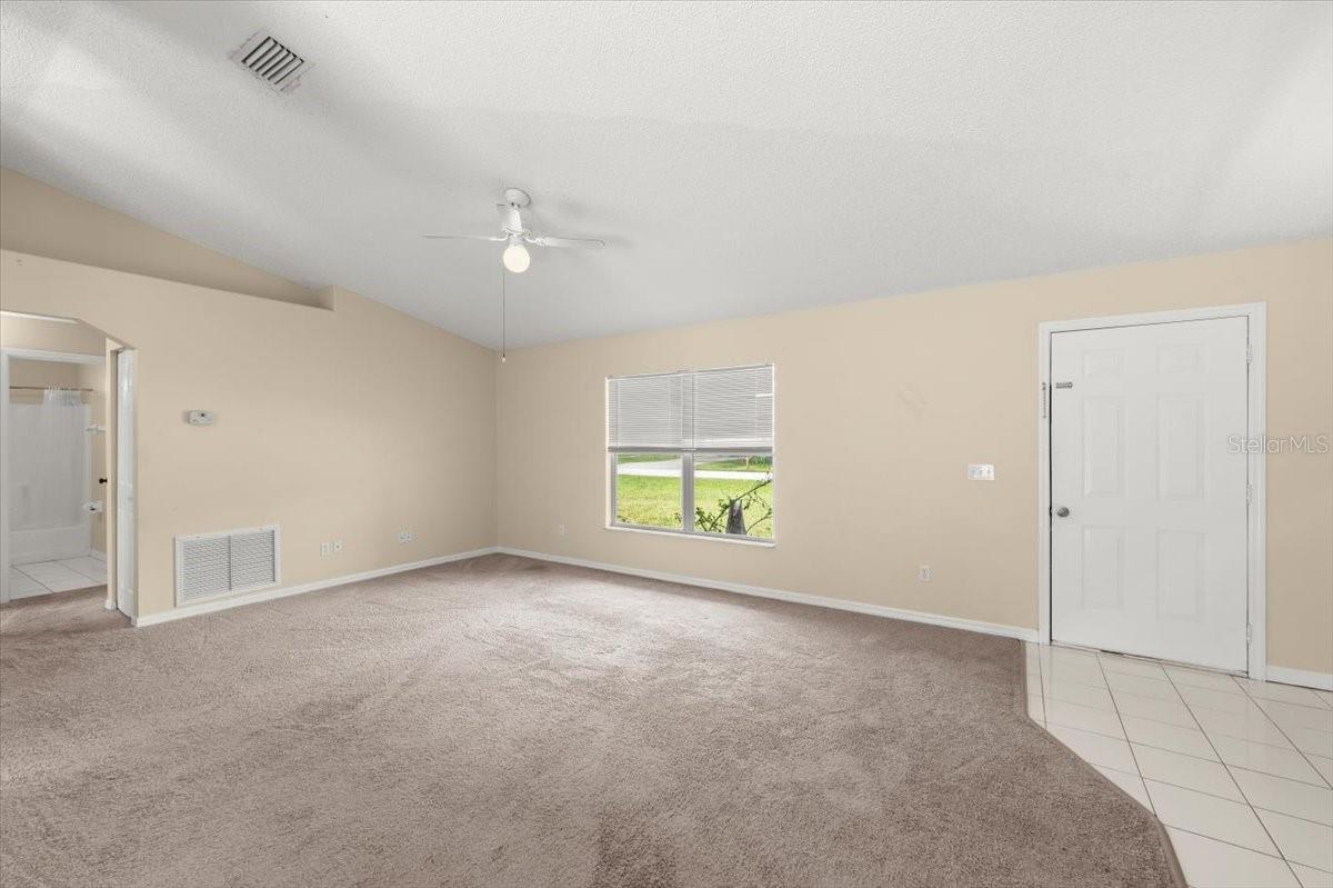 Image 7 of 22 For 2747 Date Palm Drive