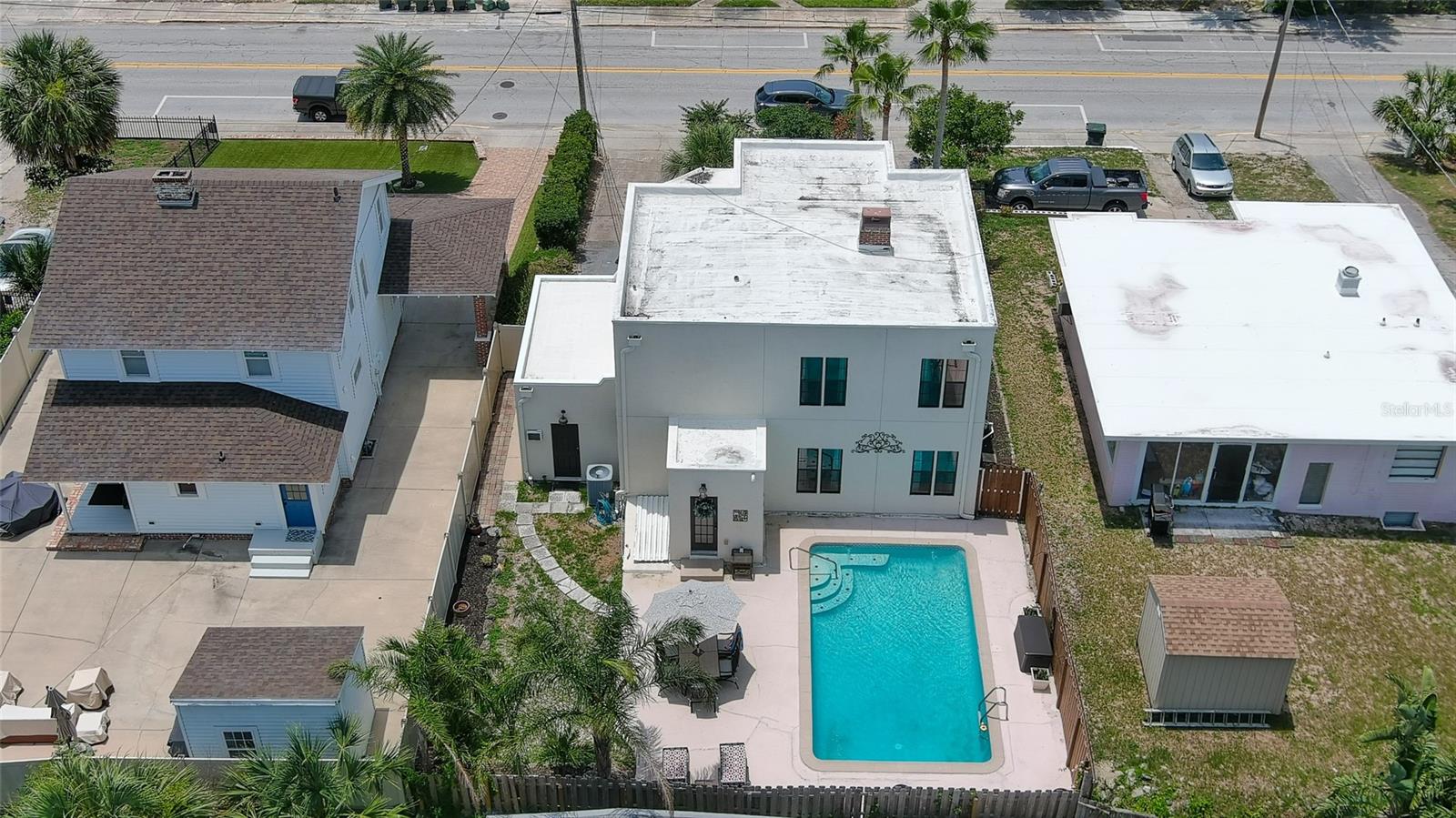 Image 3 of 46 For 145 Peninsula Drive