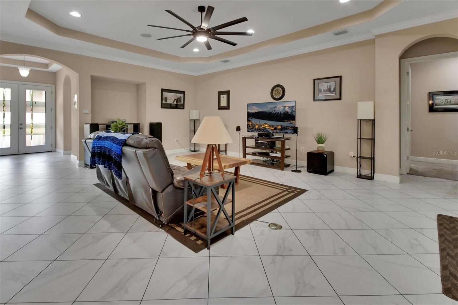 Image 5 of 52 For 171 Birchmont Drive