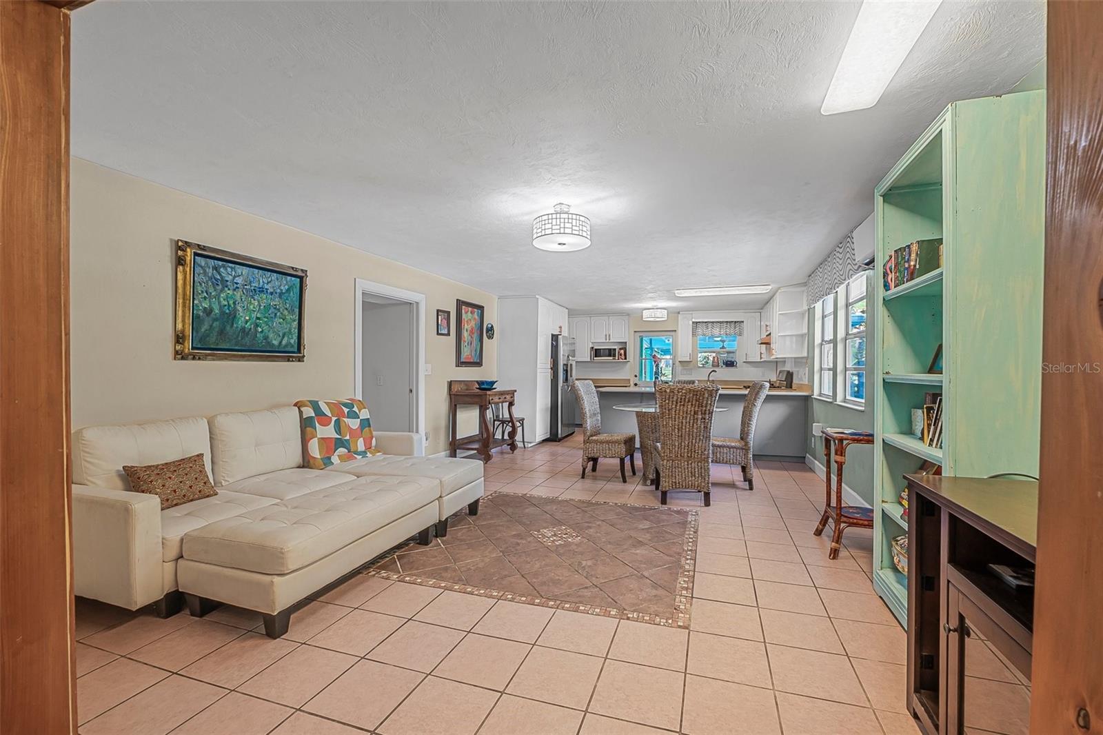 Image 15 of 74 For 61 Bayshore Drive