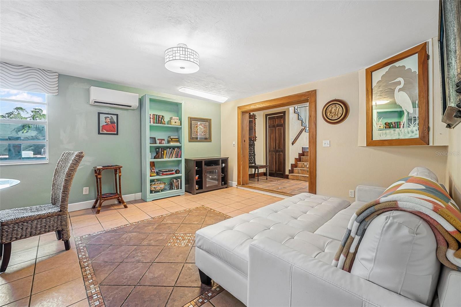 Image 17 of 74 For 61 Bayshore Drive